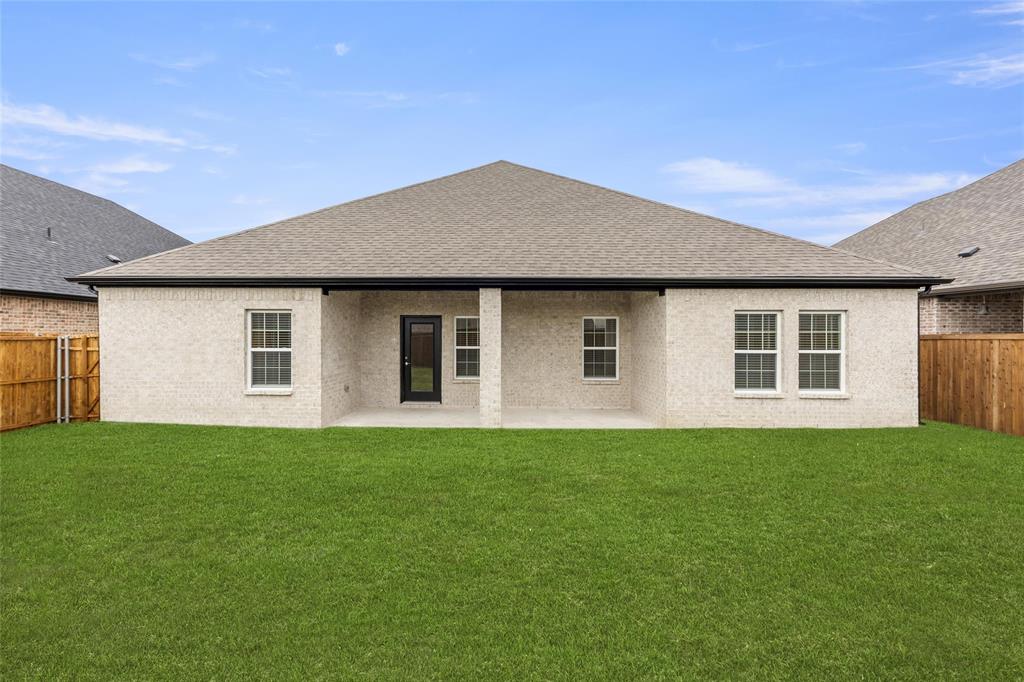 Lakepointe - Residential