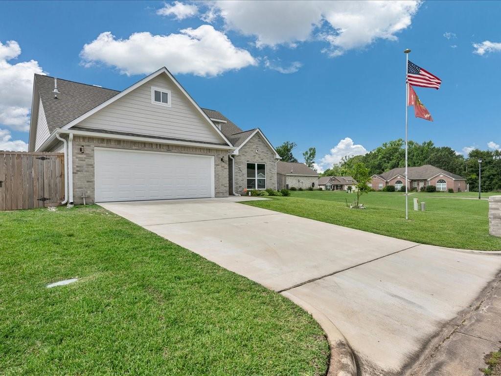 Village At Saddle Brook Sub - Residential
