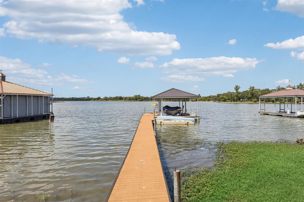 Resort On Eagle Mountain Lake - Residential