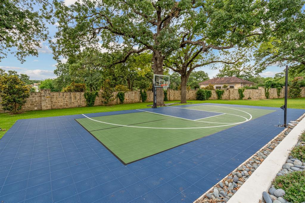 Quail Hollow - Residential