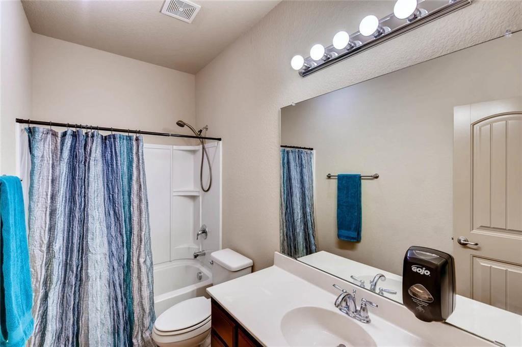 Meadows At Hickory Creek Ph On - Residential