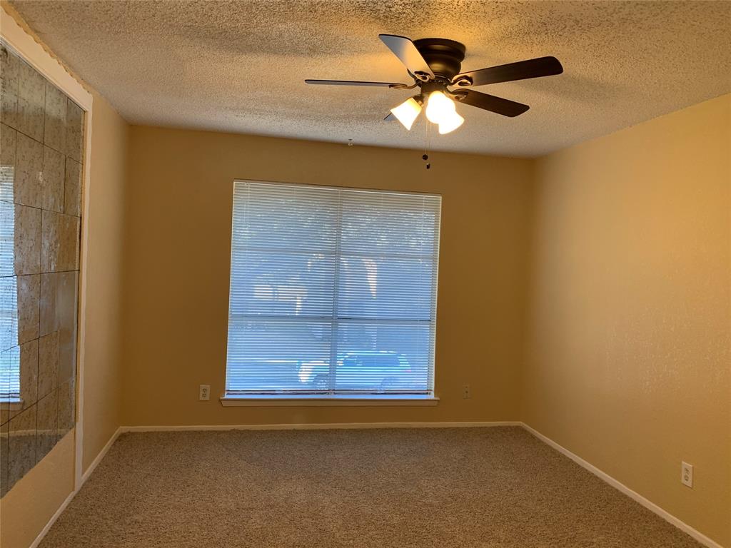 Centre Villa - Residential Lease