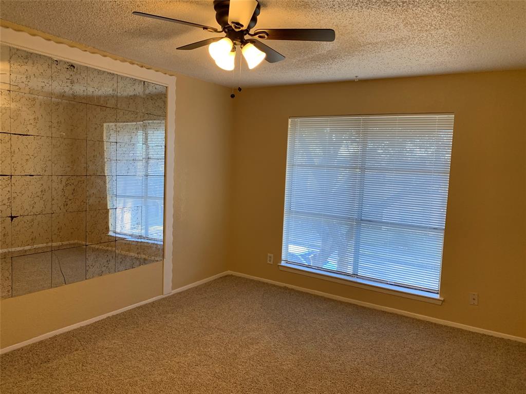 Centre Villa - Residential Lease