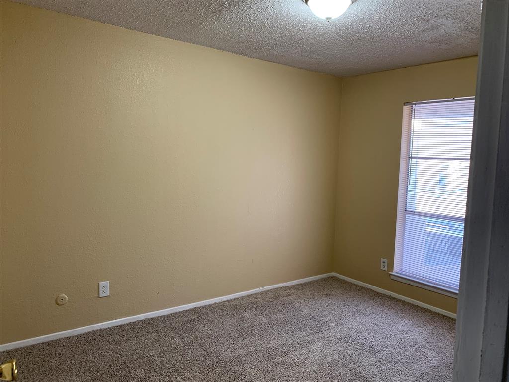 Centre Villa - Residential Lease