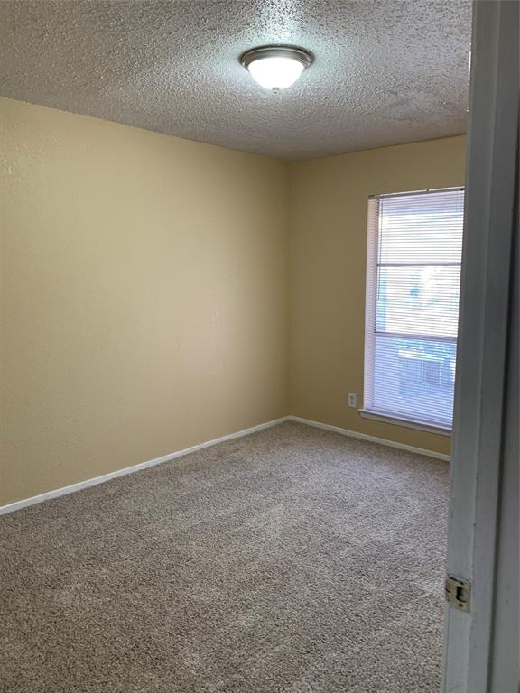 Centre Villa - Residential Lease