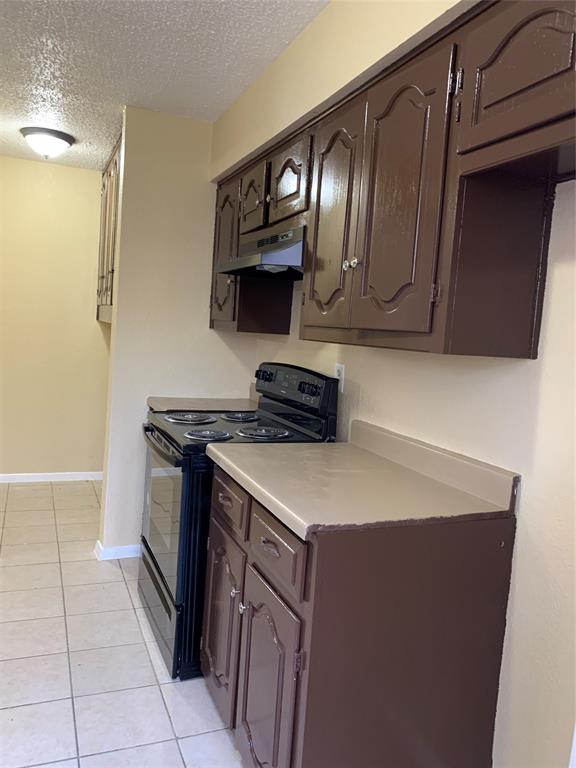 Centre Villa - Residential Lease