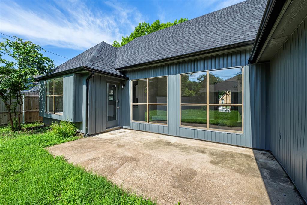 Green Leaf Add - Residential