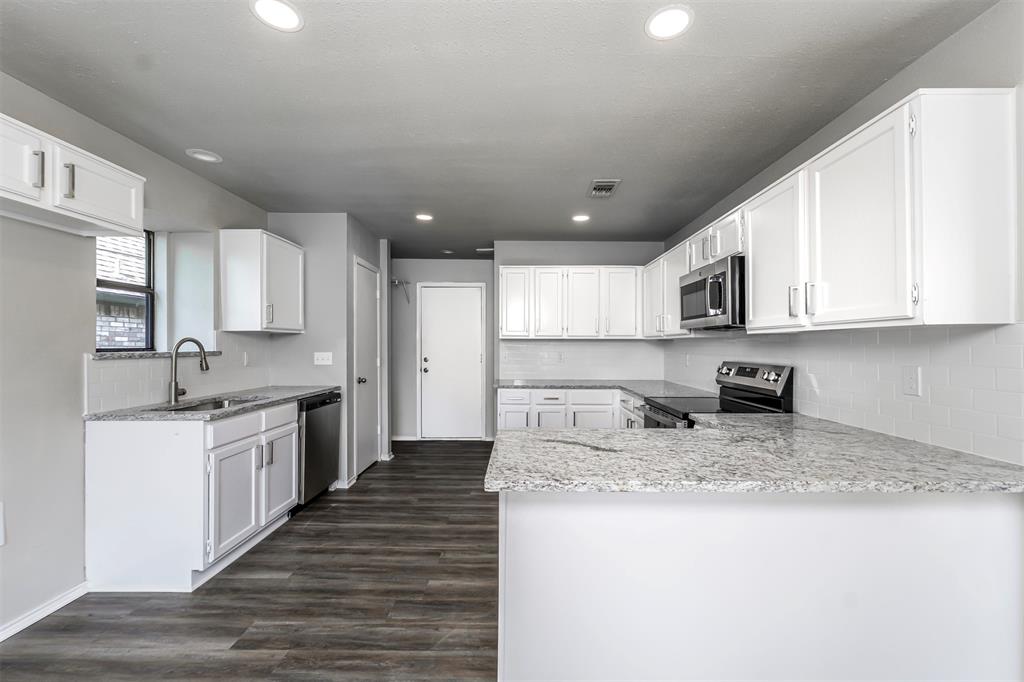 Green Leaf Add - Residential