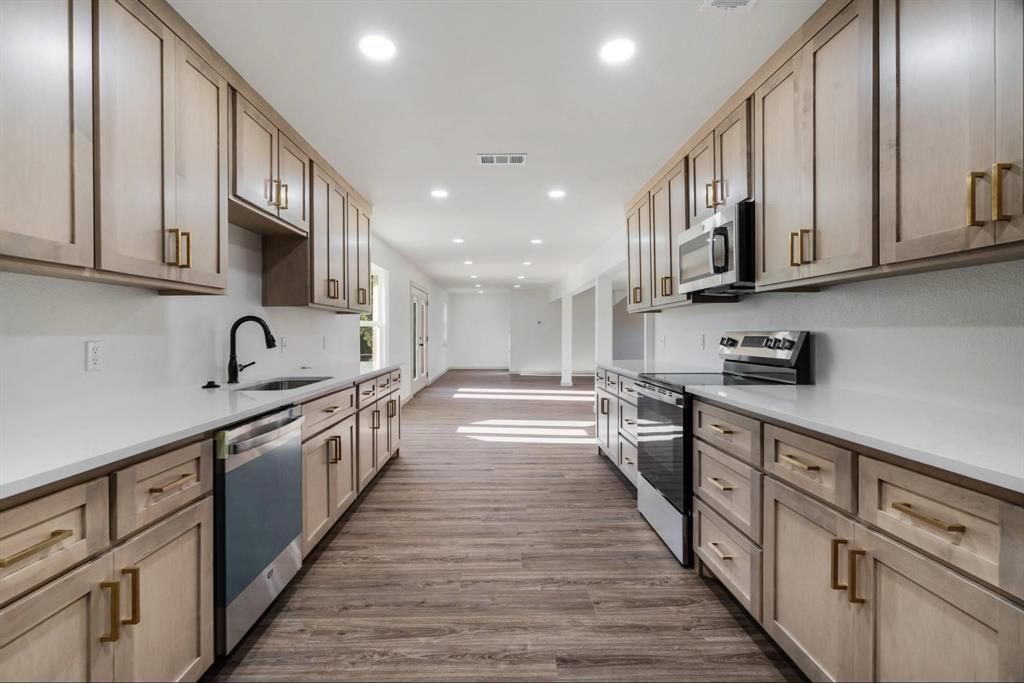Powderly - Residential