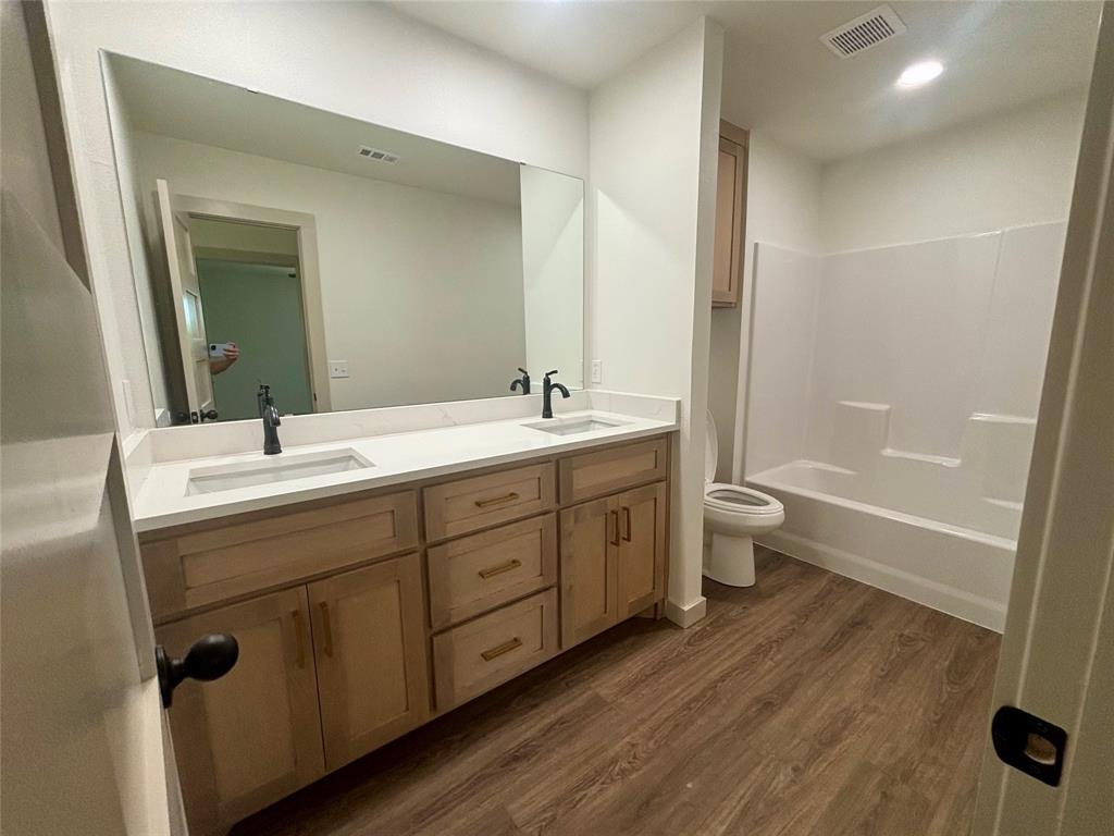 Powderly - Residential