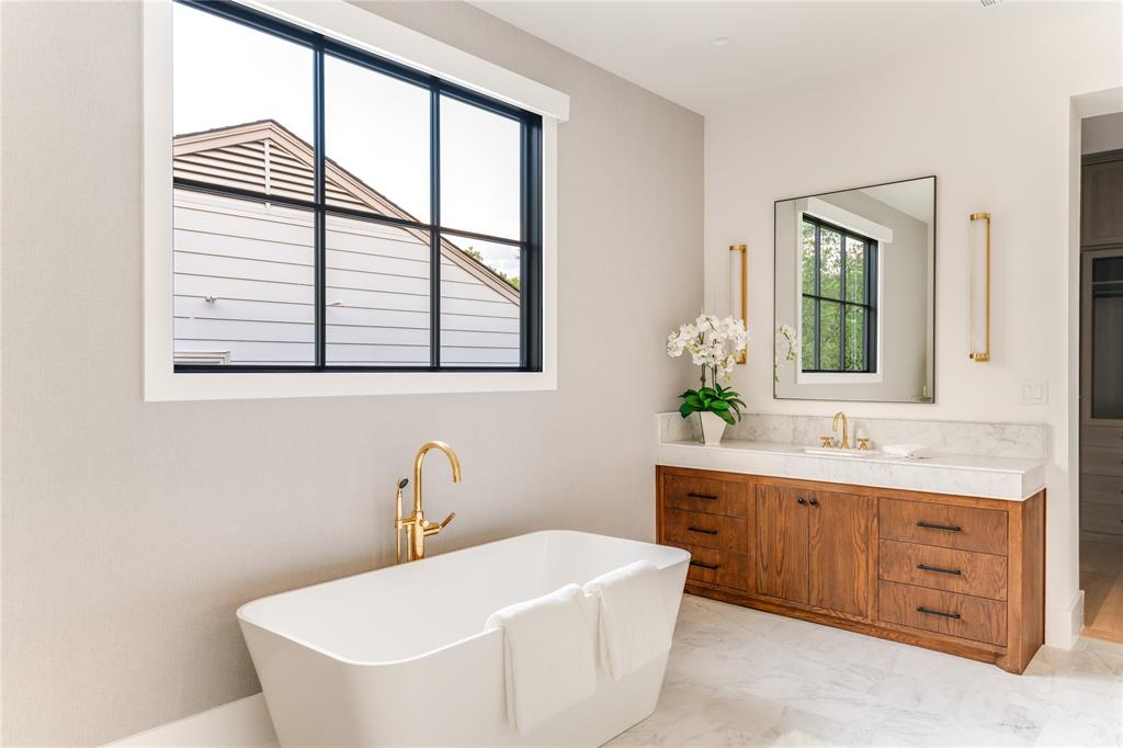 CARUTH HILLS 7 - Residential