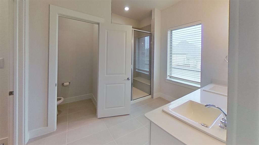 Montgomery Ridge Ph III - Residential Lease