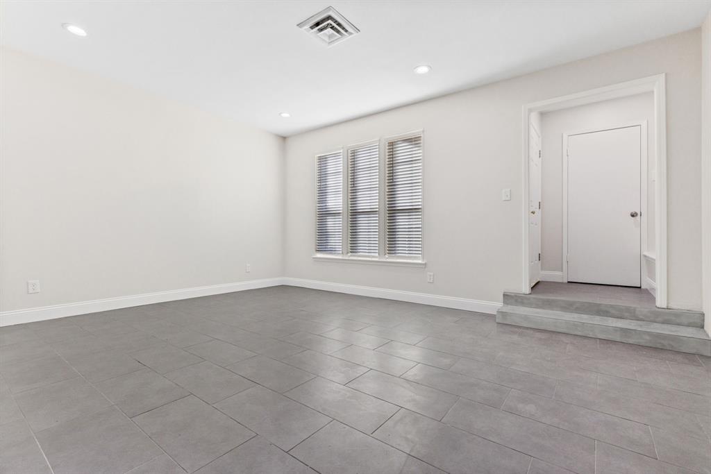 Crest Meadow Estates - Residential
