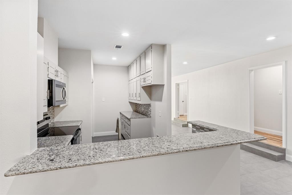 Crest Meadow Estates - Residential