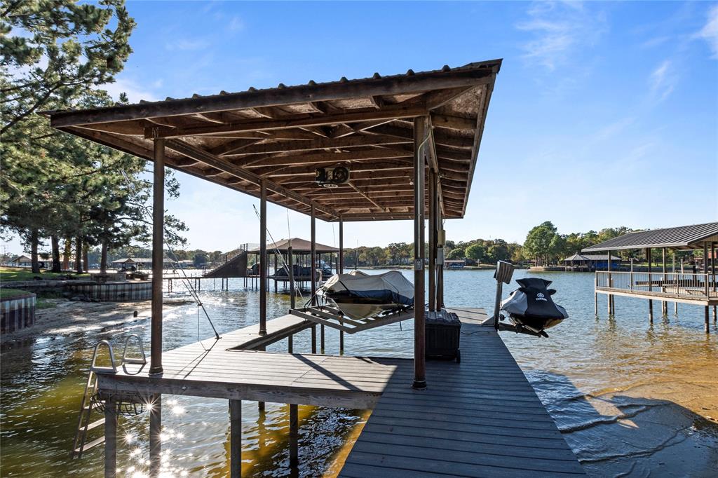 Bushwhacker Peninsula Sub - Residential