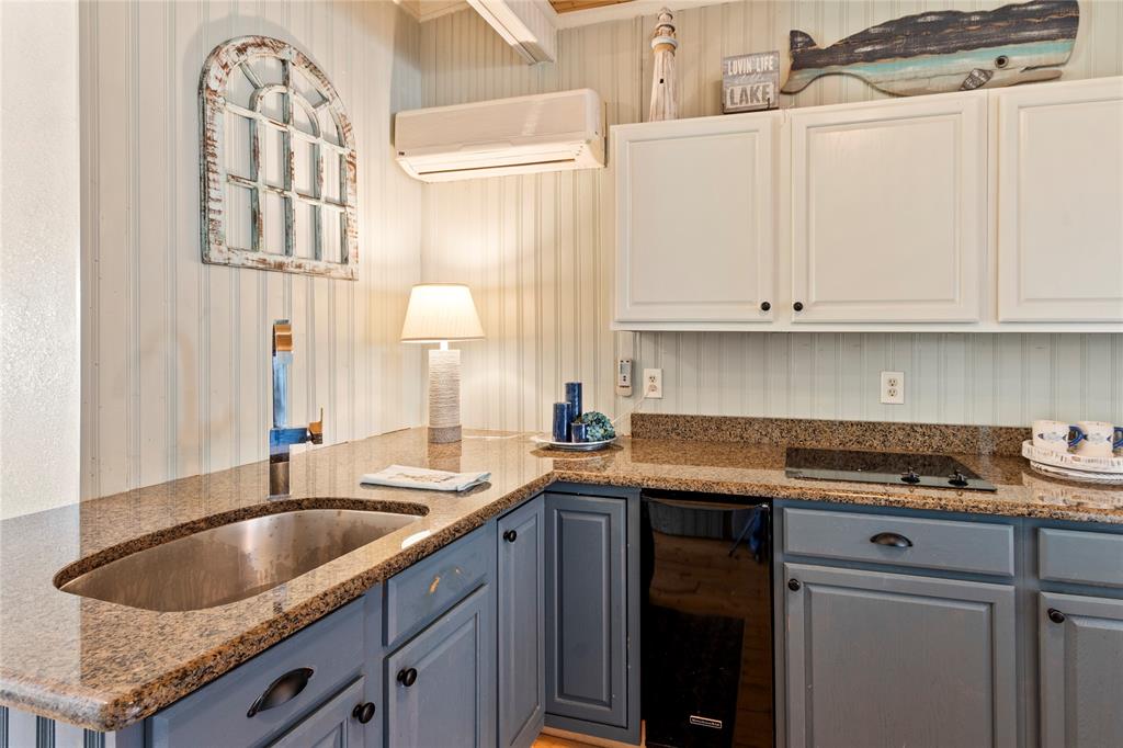 Bushwhacker Peninsula Sub - Residential