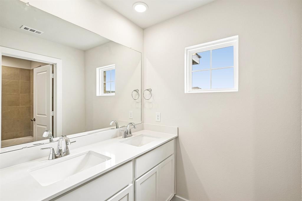 Overland Grove - Residential