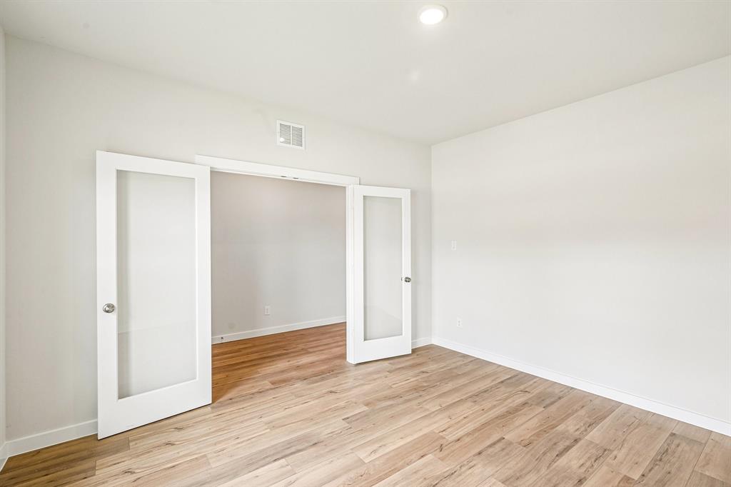 Overland Grove - Residential