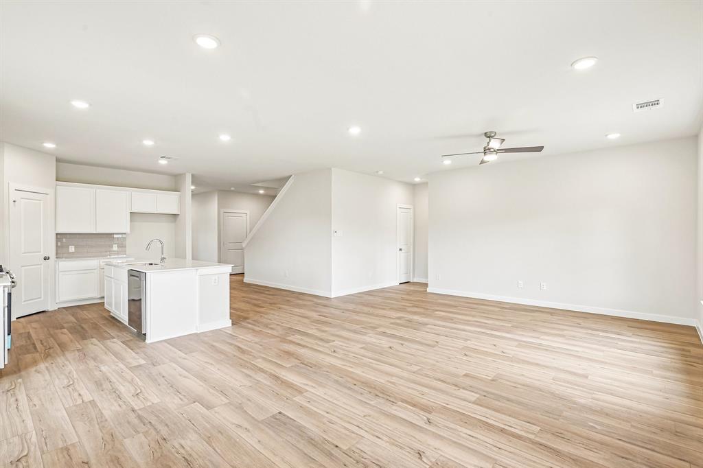 Overland Grove - Residential