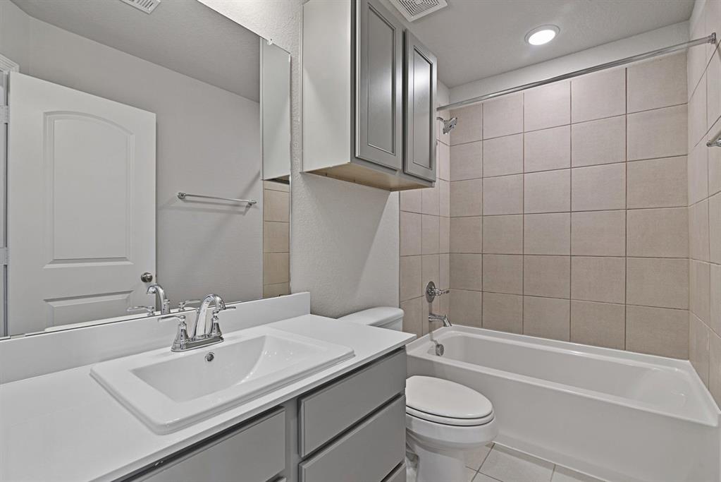 Heartland Townhomes - Residential