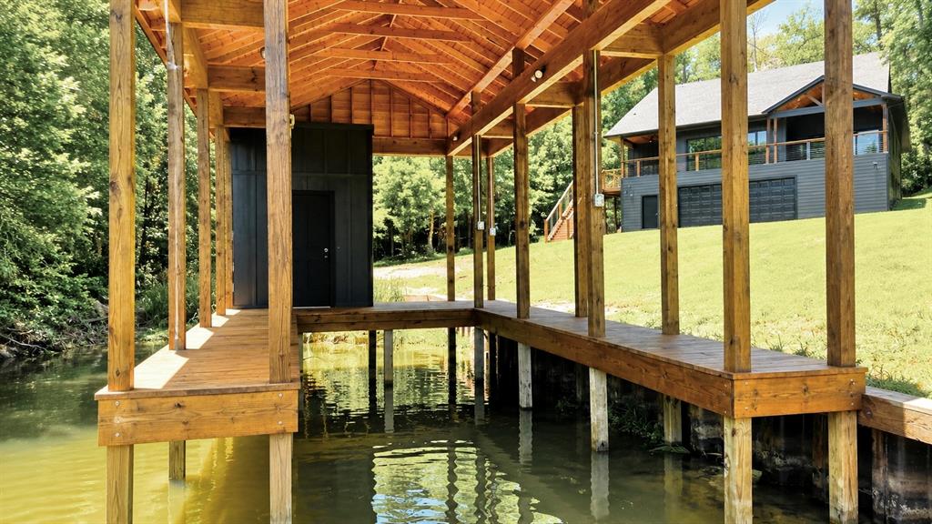 The Oaks - Residential
