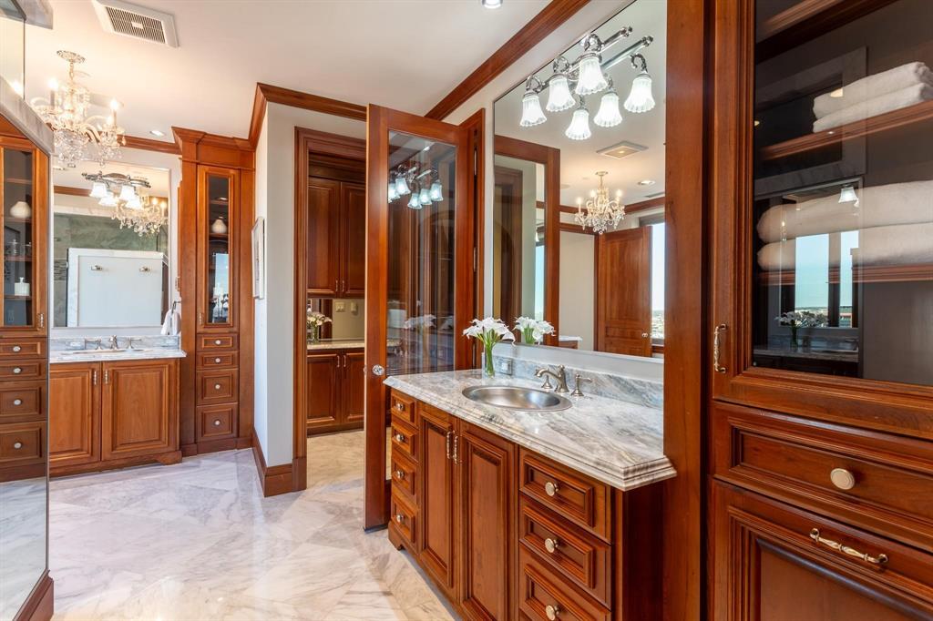 Stoneleigh Residences - Residential