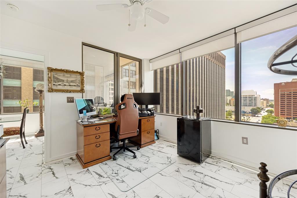 Metropolitan 1200 Main St Condo - Residential