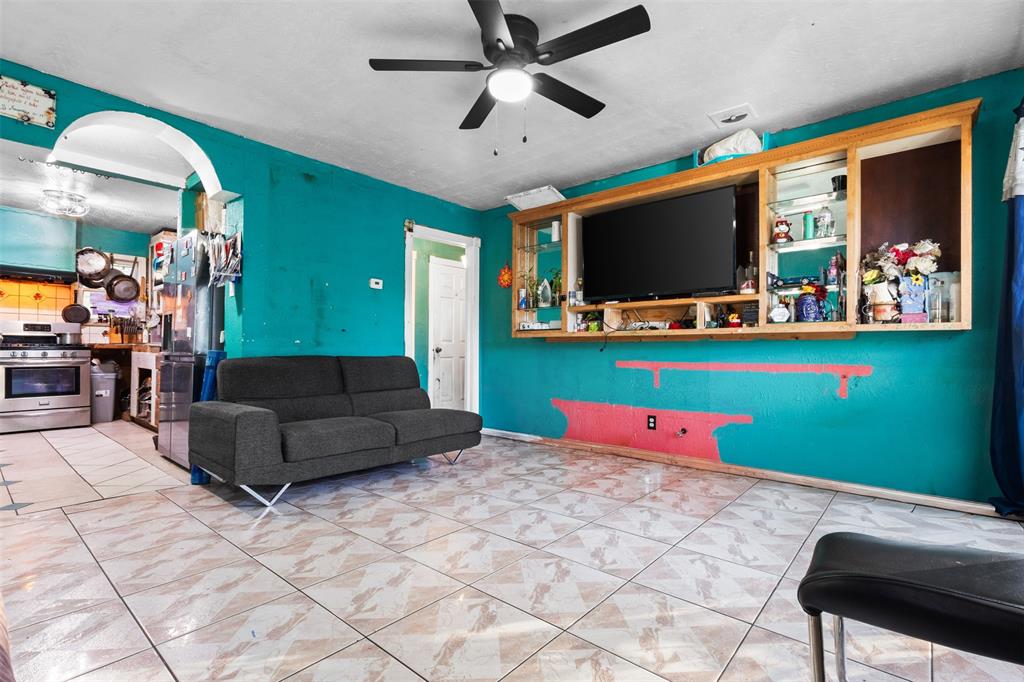 Garland Heights 03 - Residential