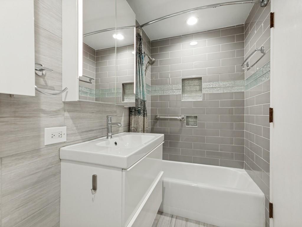 Preston Tower Condo - Residential
