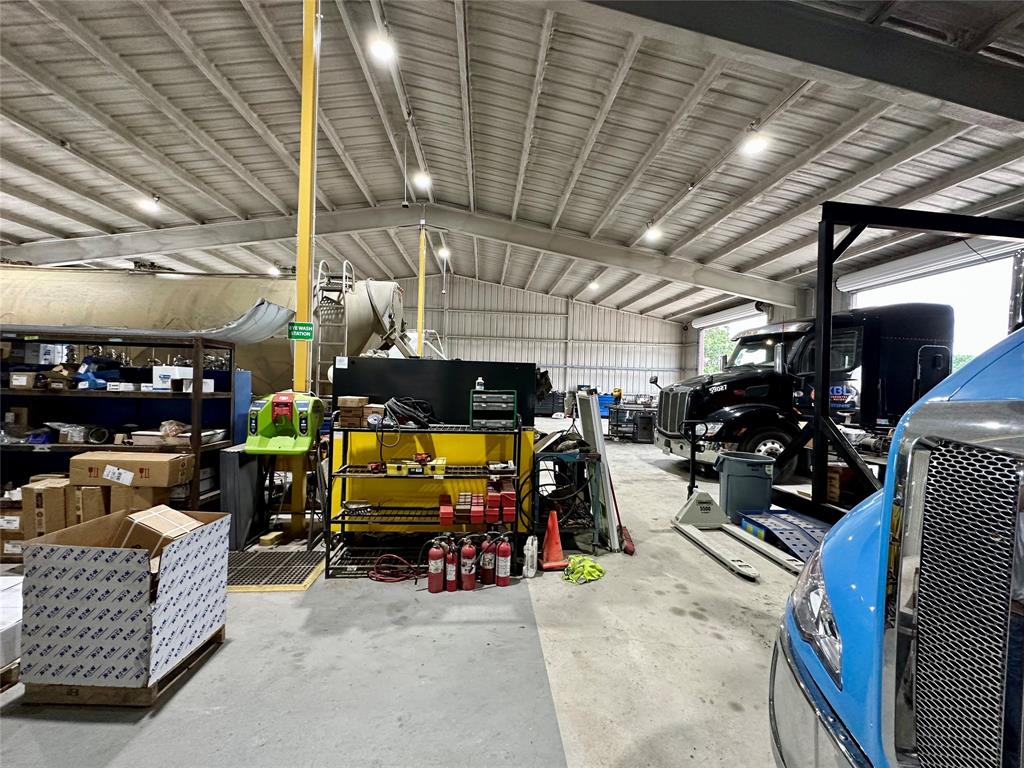 Greenlee Bus Park - Commercial Sale
