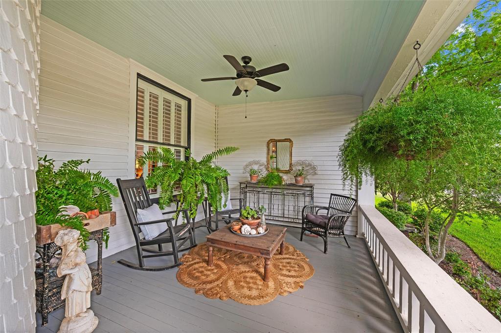 Town - Waxahachie - Residential