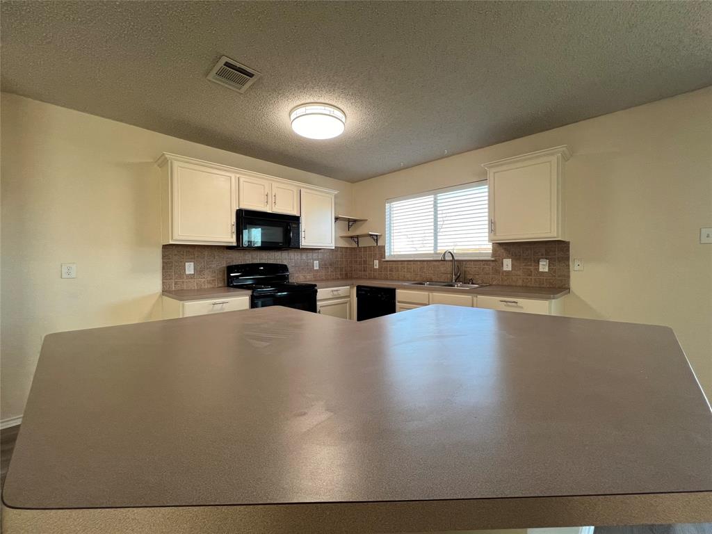 Falcon Ridge - Residential Lease