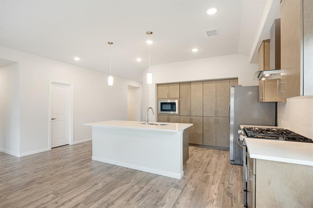 Hulen Trails Elements - Residential