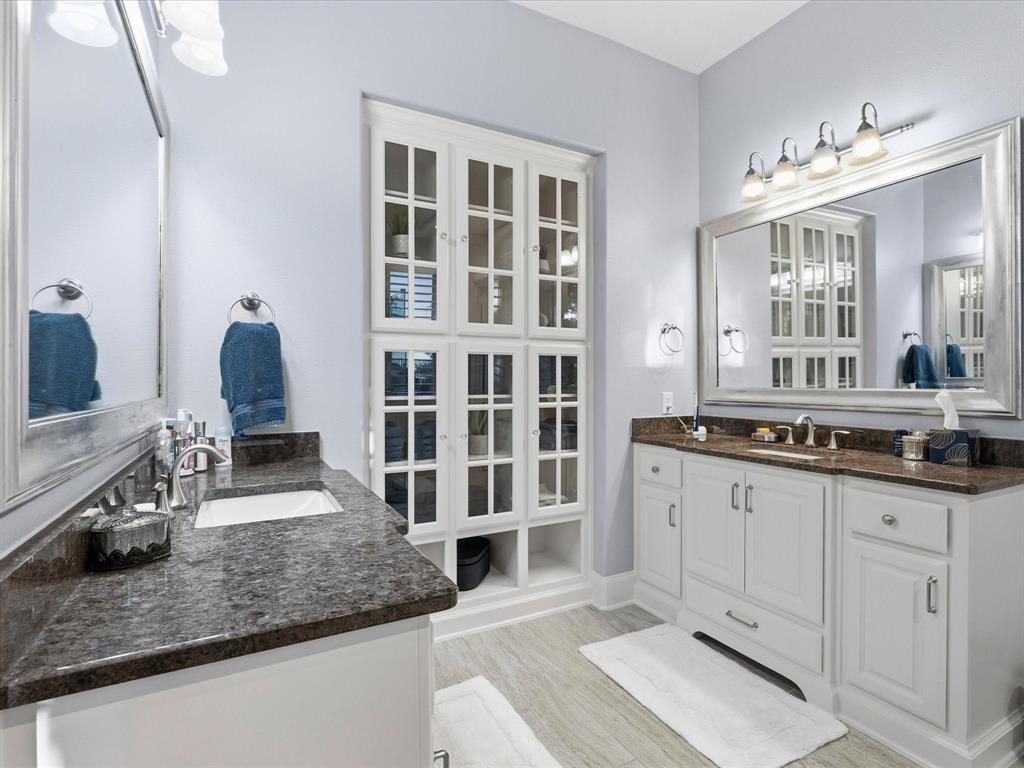 Castle Hills Golf Course - Residential