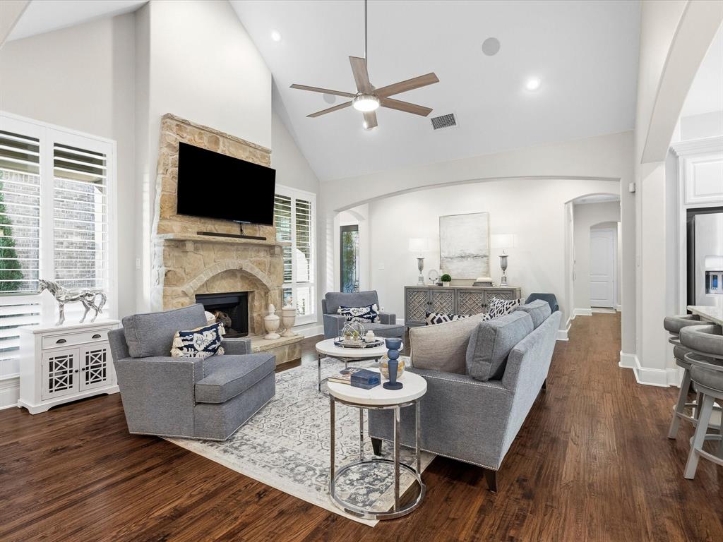Castle Hills Golf Course - Residential