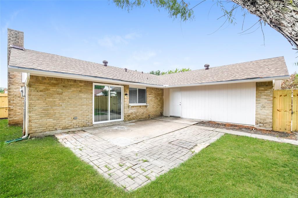 Buckingham Village Estates - Residential Lease
