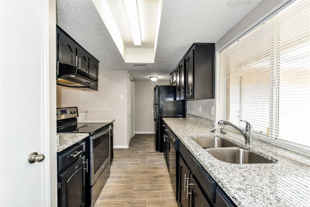 Buckingham Village Estates - Residential Lease