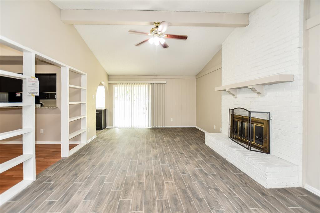 Buckingham Village Estates - Residential Lease