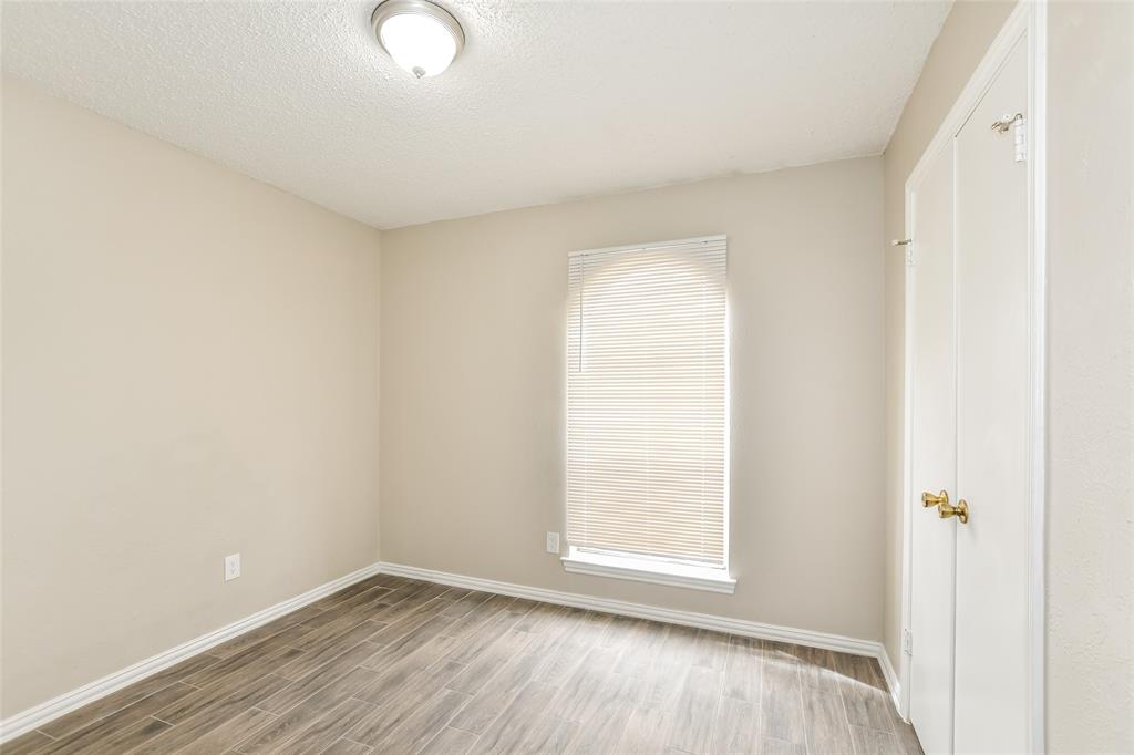Buckingham Village Estates - Residential Lease
