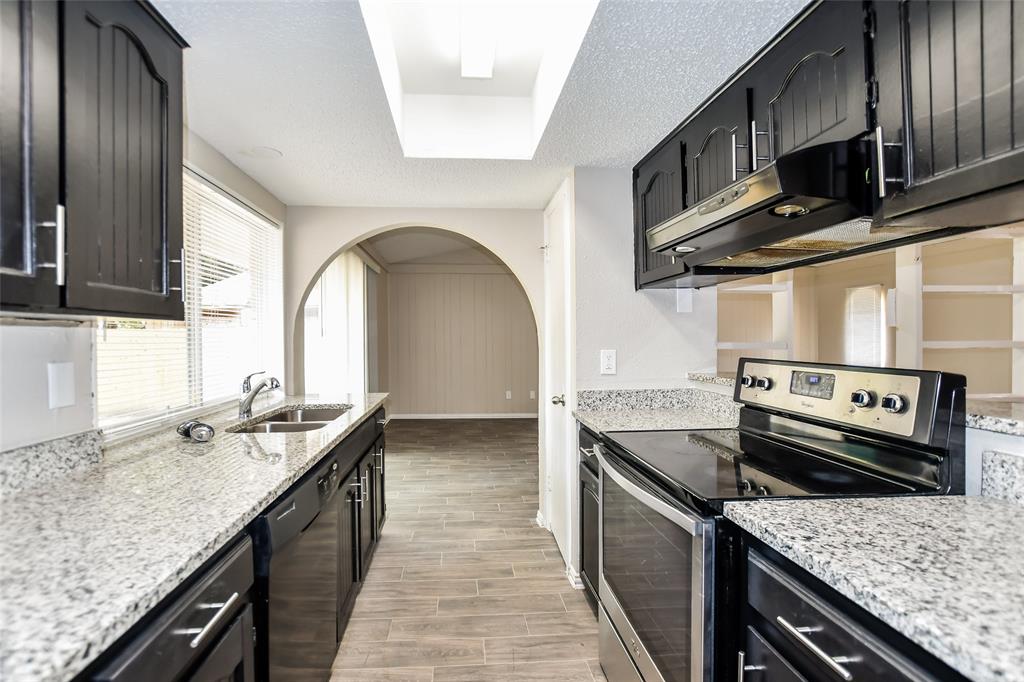 Buckingham Village Estates - Residential Lease