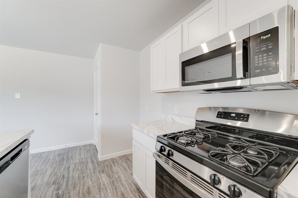 Cedar Creek On Maple - Residential