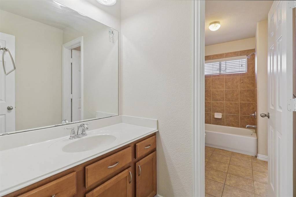 Fannin Farm West Add - Residential