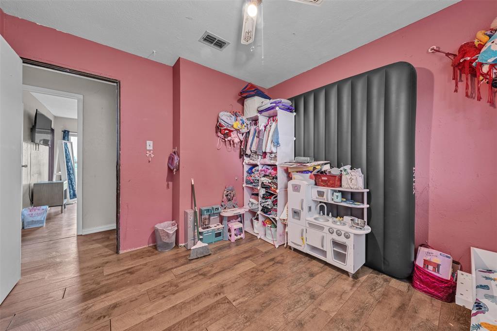 Twin Oaks South-Rev - Residential