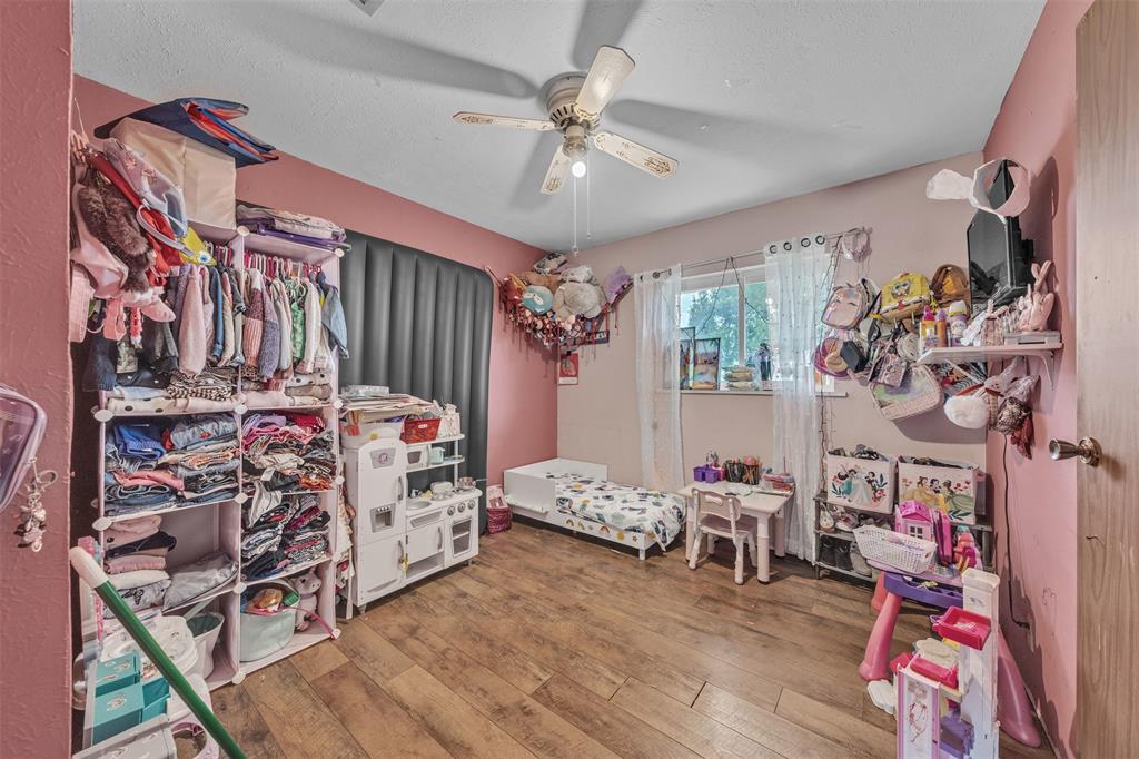 Twin Oaks South-Rev - Residential
