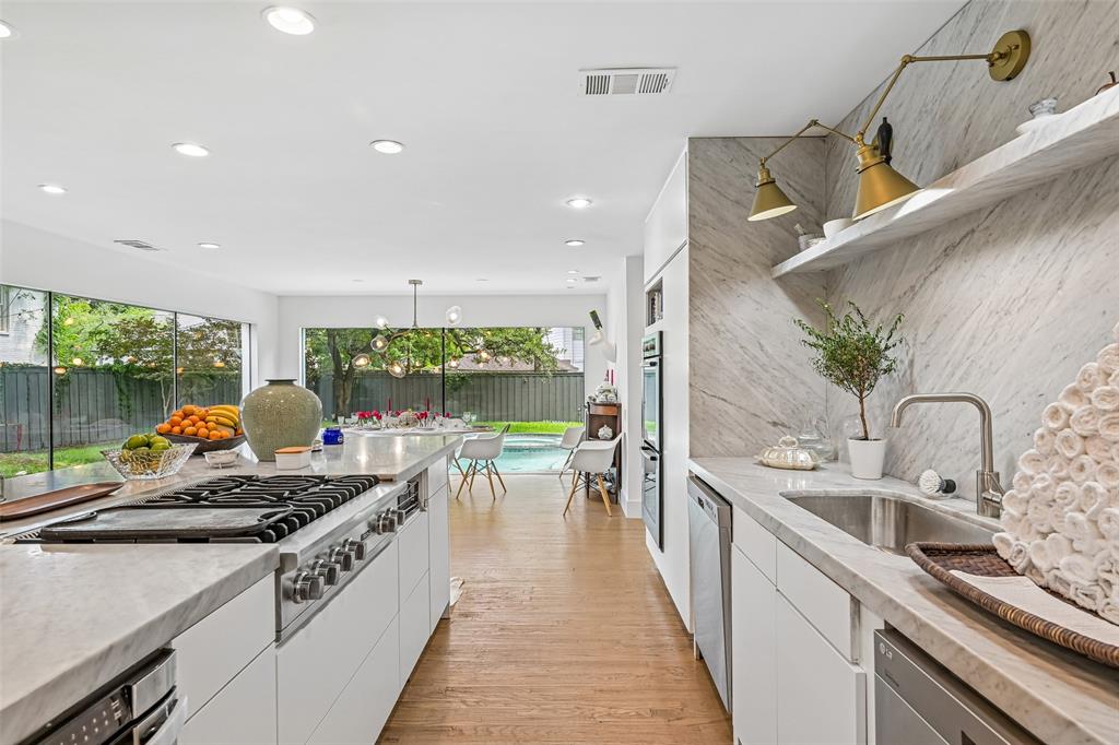 Highland Park West 05 Instl - Residential