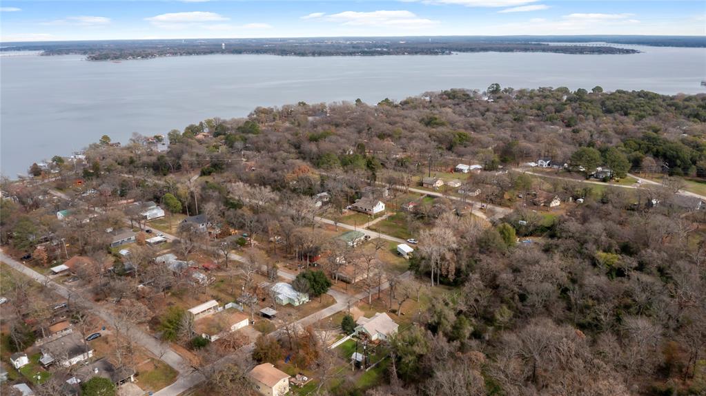 Cedarcrest Shores - Residential