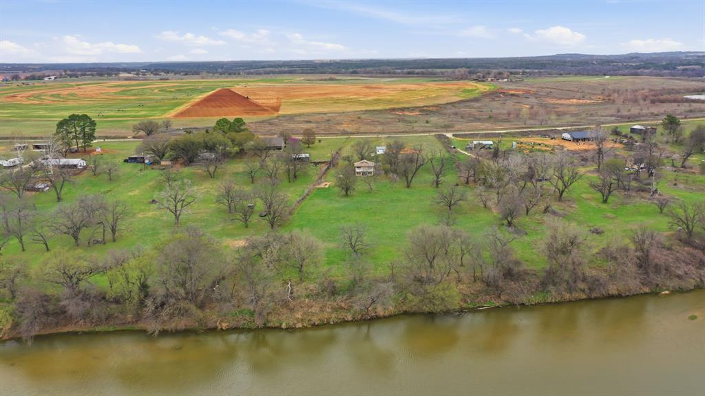 Mitchell Bend - Land