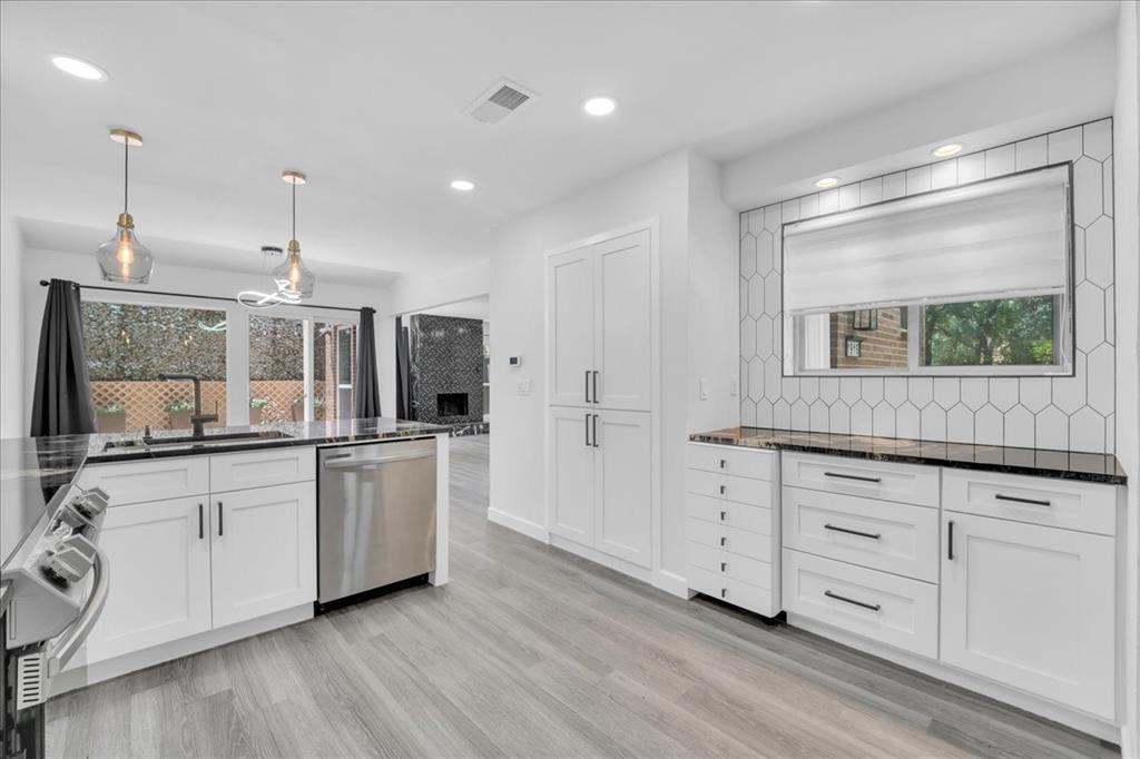 Shorewood Park Estates - Residential
