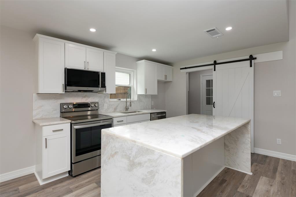 Euless Main Place Add - Residential