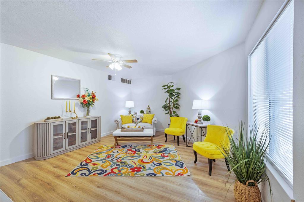 Arlington Oaks Condo - Residential